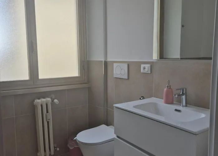 Bed & Breakfast Cris Al Pigneto 4*